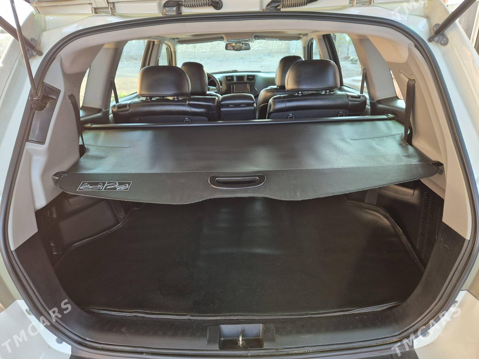 Toyota Highlander 2012 - 345 000 TMT - Ашхабад - img 5