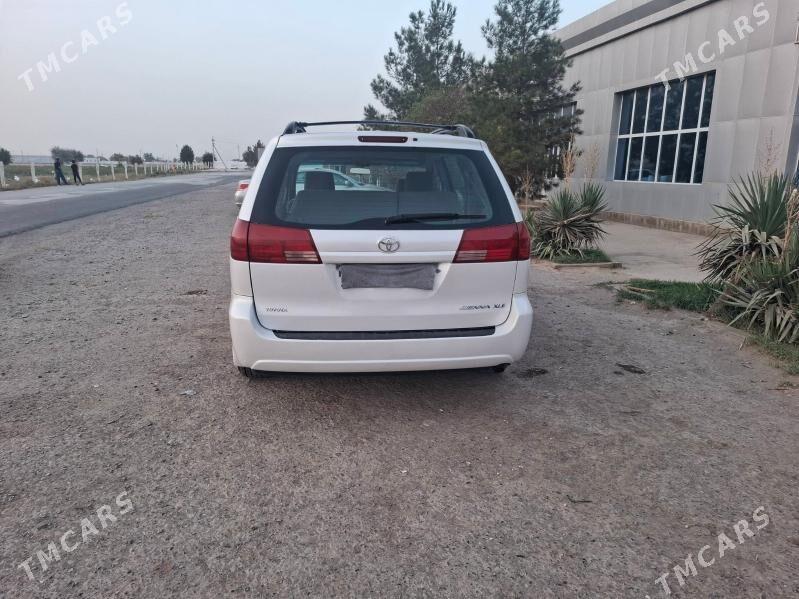 Toyota Sienna 2004 - 210 000 TMT - Векильбазар - img 5