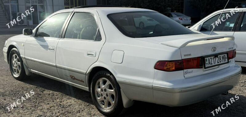 Toyota Camry 2001 - 170 000 TMT - Мары - img 4
