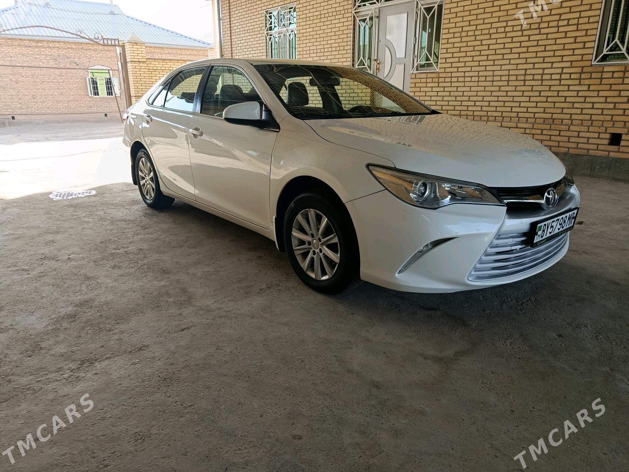 Toyota Camry 2016 - 210 000 TMT - Мары - img 3
