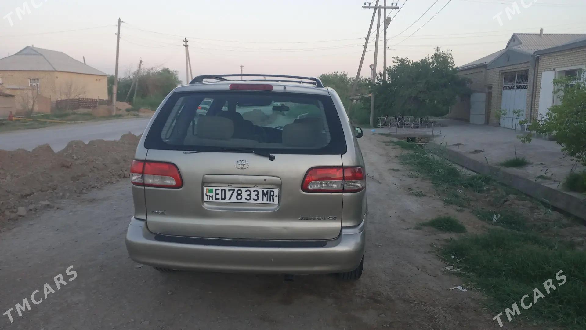 Toyota Sienna 2002 - 155 000 TMT - Мары - img 4