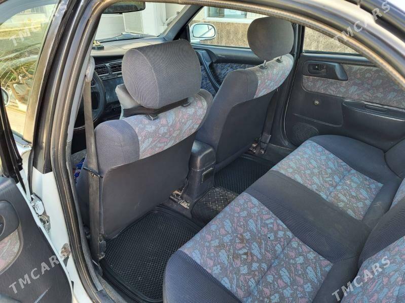 Toyota Carina 1998 - 60 000 TMT - Тагтабазар - img 5