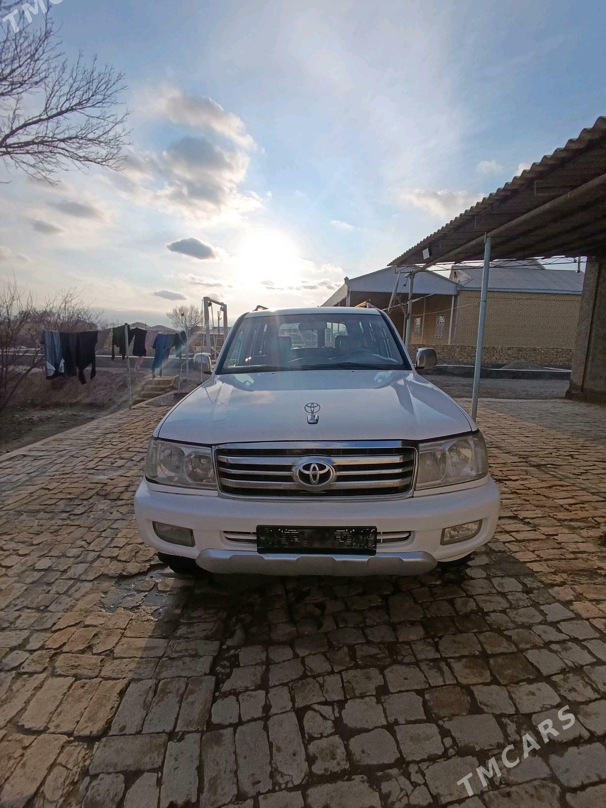 Toyota Land Cruiser 2003 - 160 000 TMT - Ёлётен - img 2