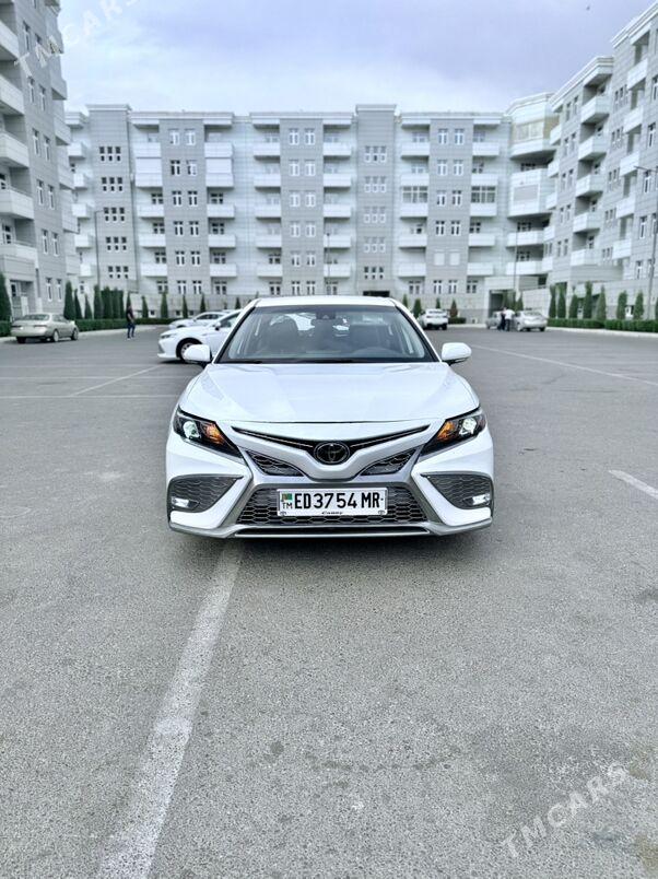 Toyota Camry 2024 - 330 000 TMT - Мары - img 7