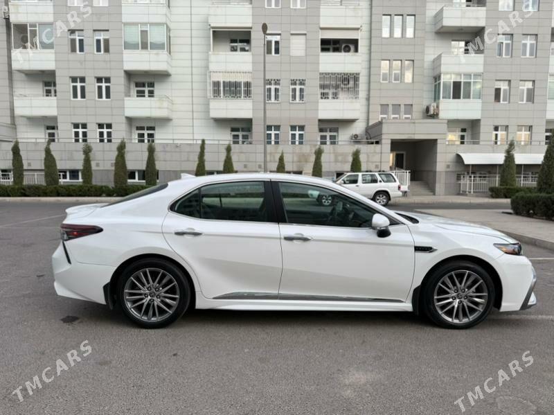 Toyota Camry 2024 - 330 000 TMT - Мары - img 4