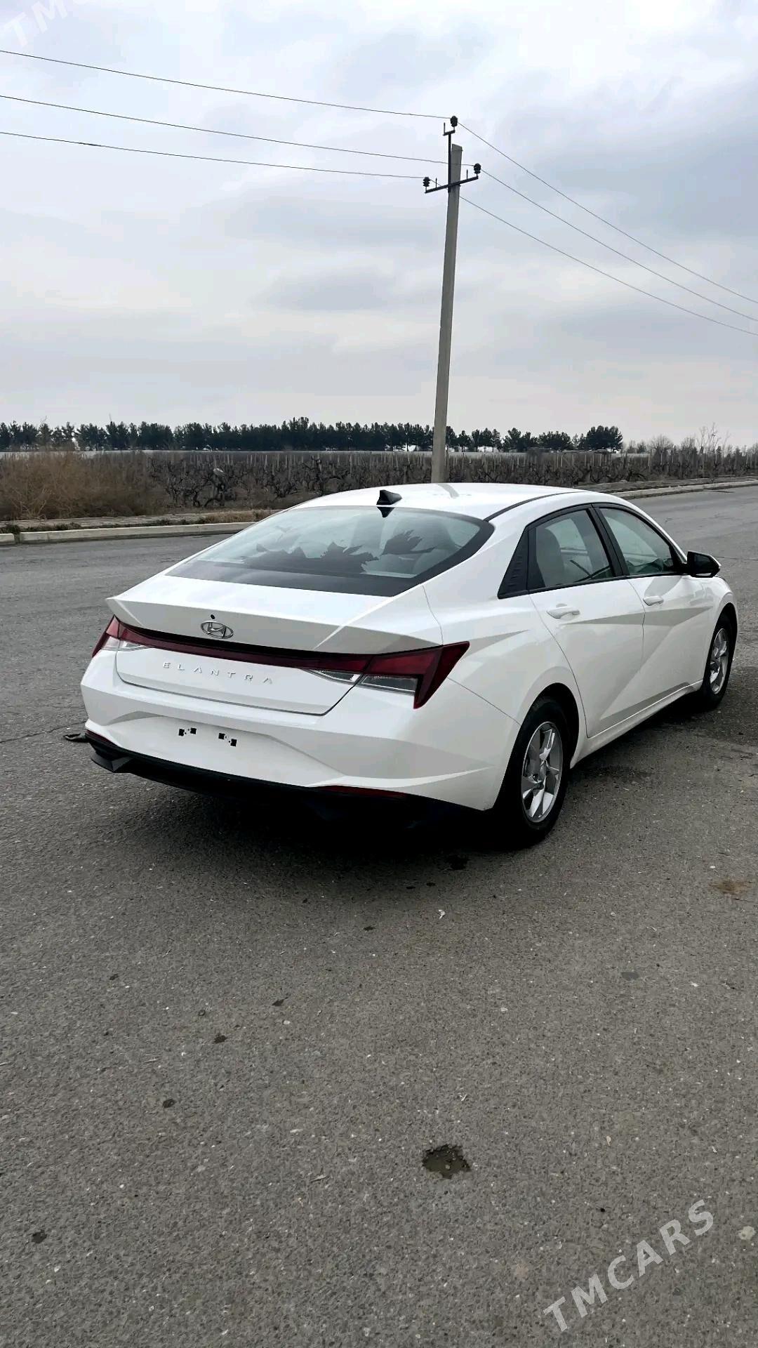 Hyundai Elantra 2021 - 225 000 TMT - Aşgabat - img 4