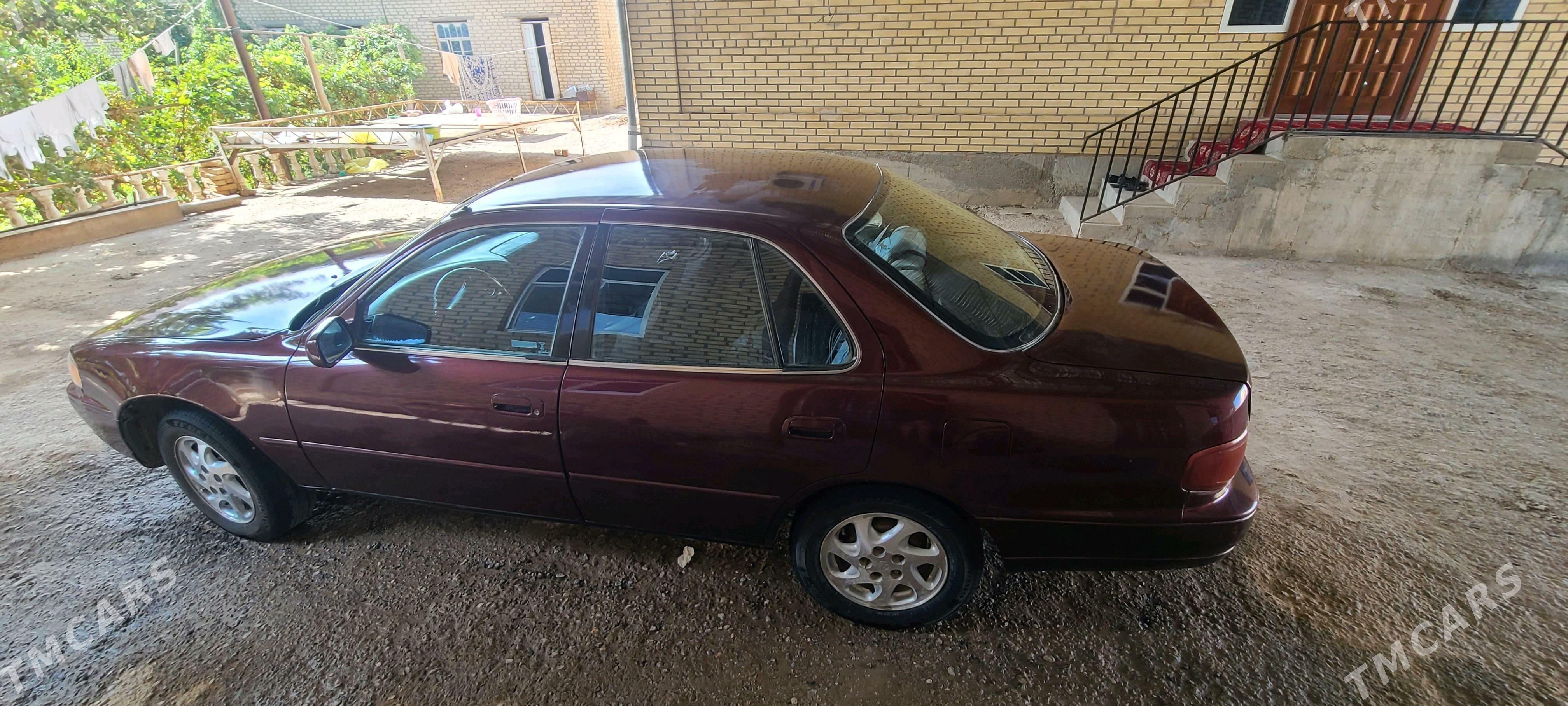 Toyota Camry 1996 - 80 000 TMT - Векильбазар - img 2