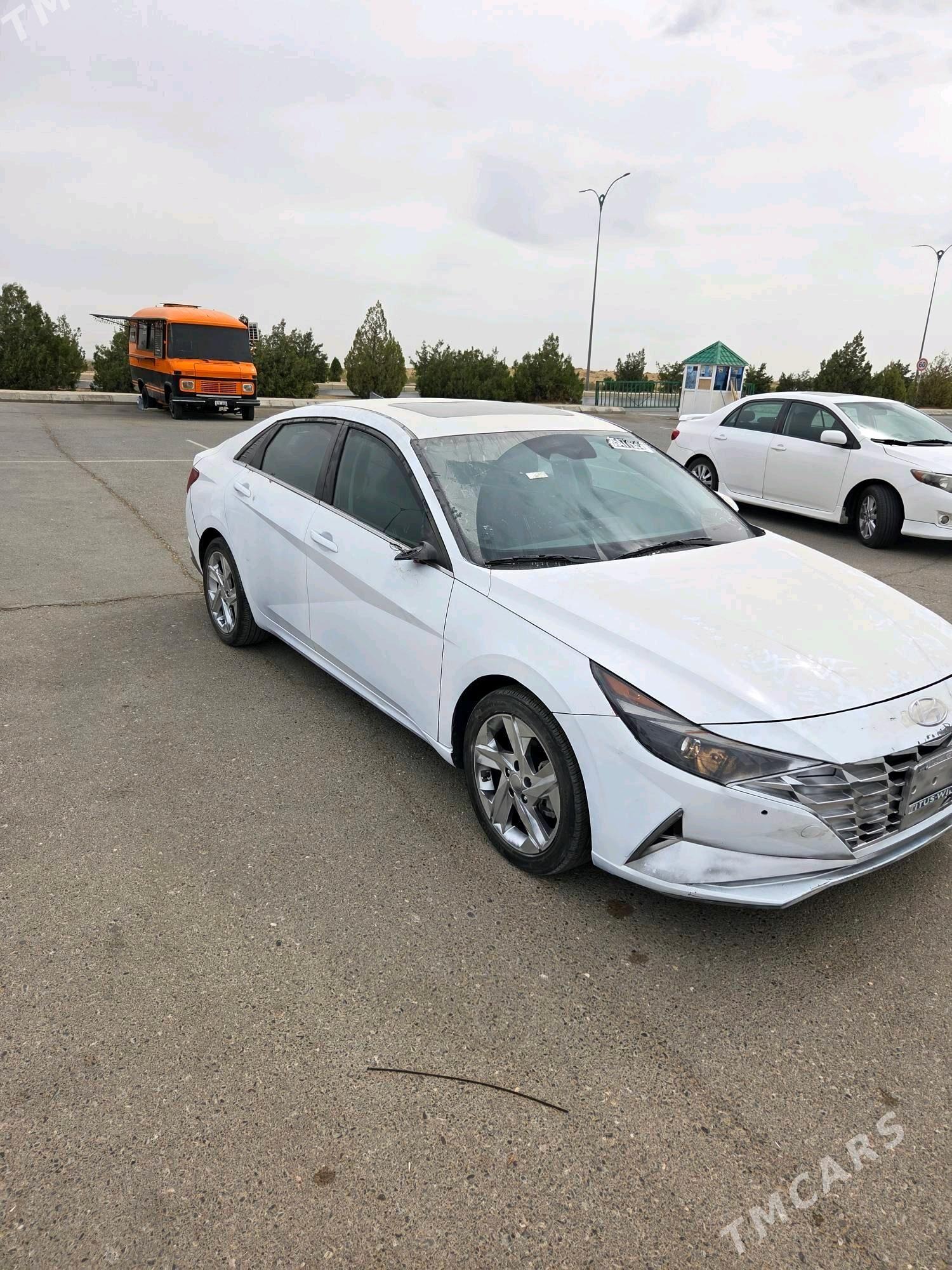 Hyundai Elantra 2021 - 230 000 TMT - Aşgabat - img 2