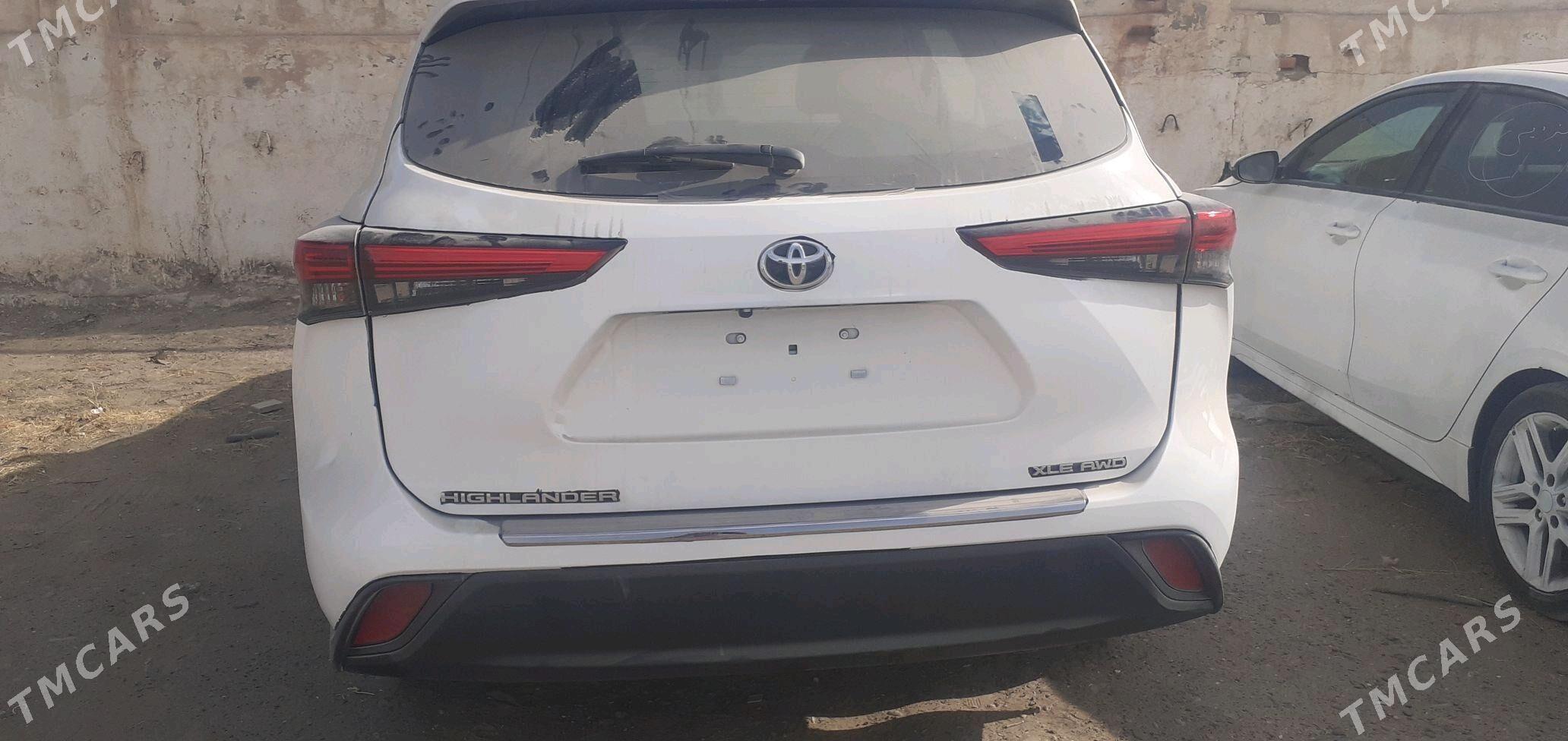 Toyota Highlander 2022 - 530 000 TMT - Ашхабад - img 9