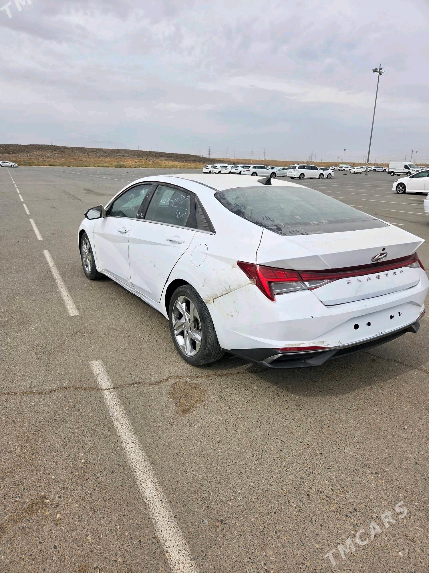 Hyundai Elantra 2021 - 230 000 TMT - Aşgabat - img 4