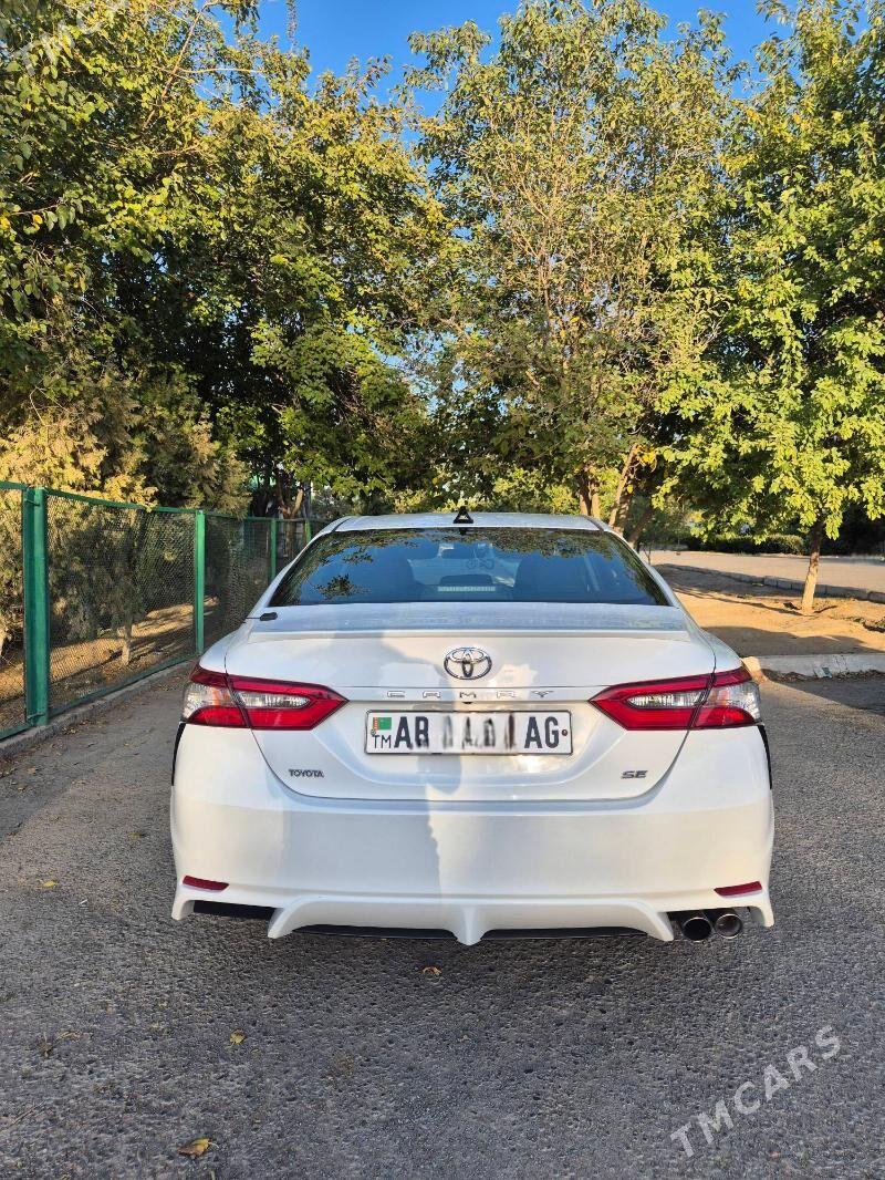 Toyota Camry 2018 - 295 000 TMT - Ашхабад - img 3