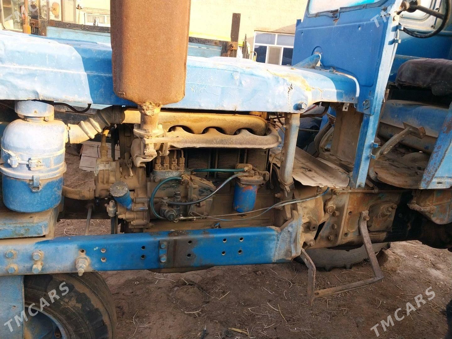 MTZ 82 2005 - 70 000 TMT - Акдепе - img 1