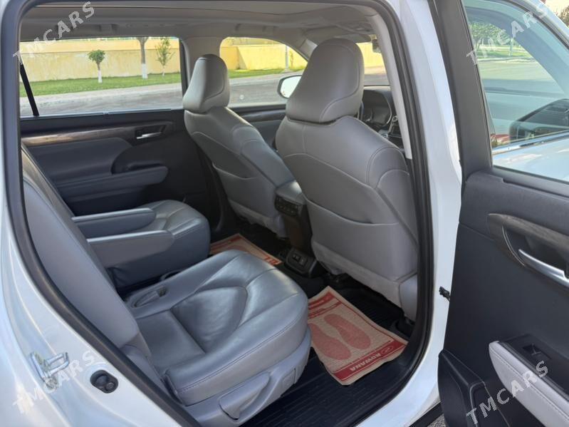 Toyota Highlander 2020 - 690 000 TMT - Ашхабад - img 8