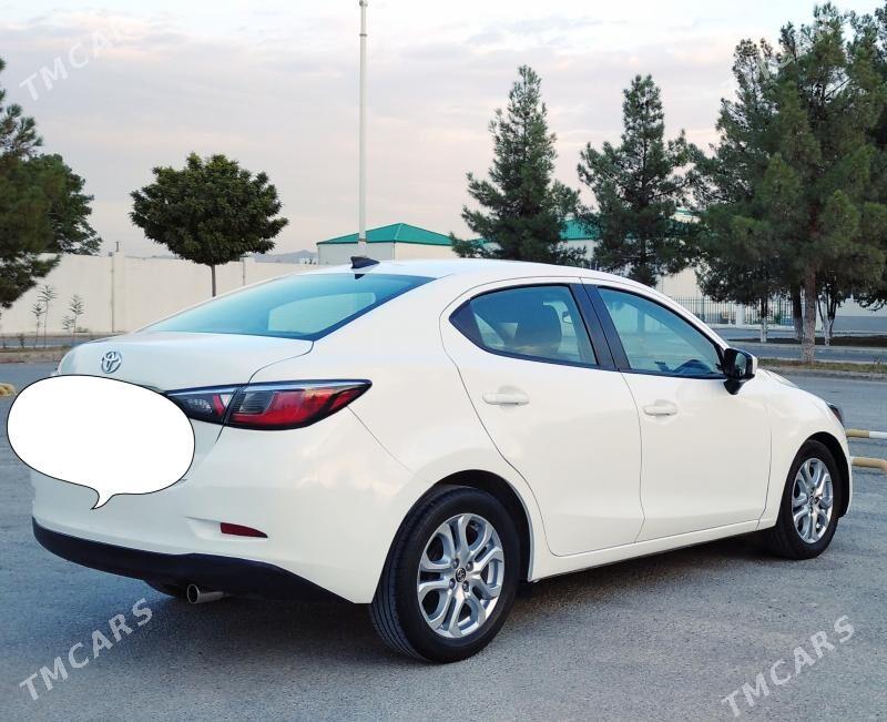 Toyota Yaris 2017 - 140 000 TMT - Aşgabat - img 4