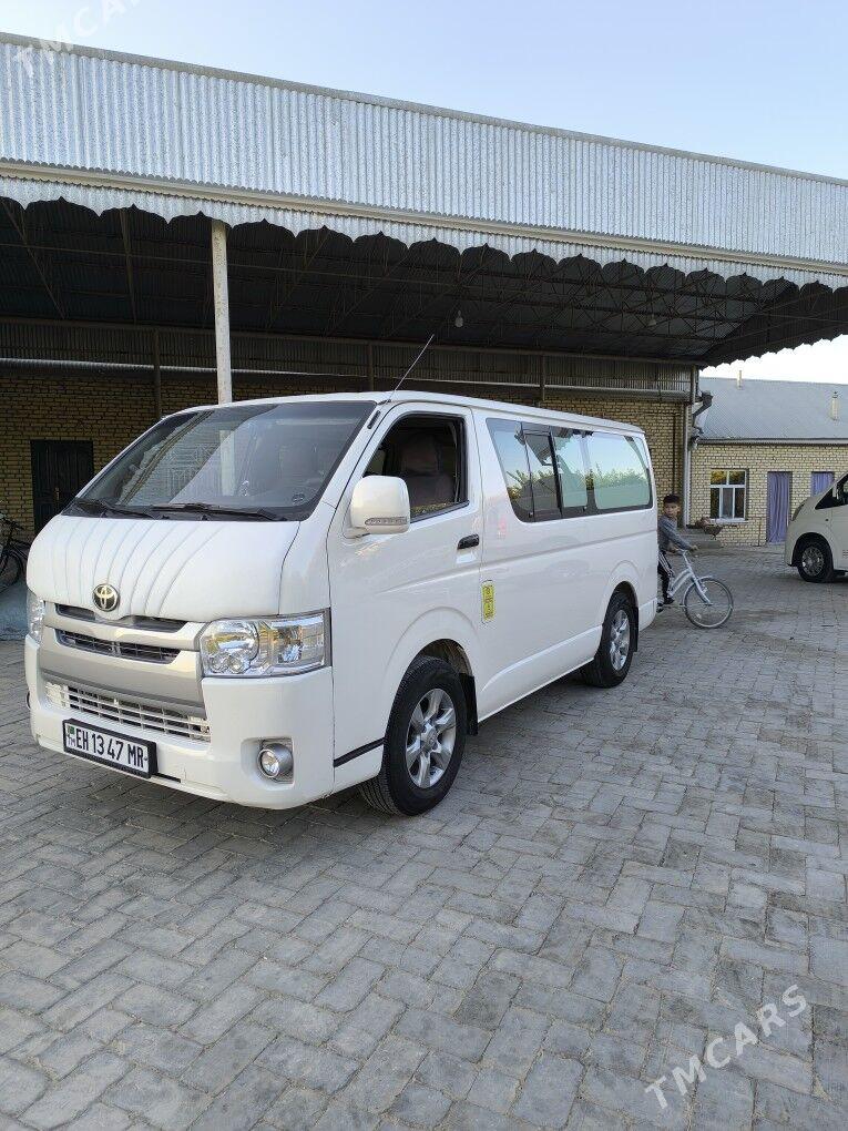 Toyota Hiace 2006 - 229 000 TMT - Baýramaly - img 8