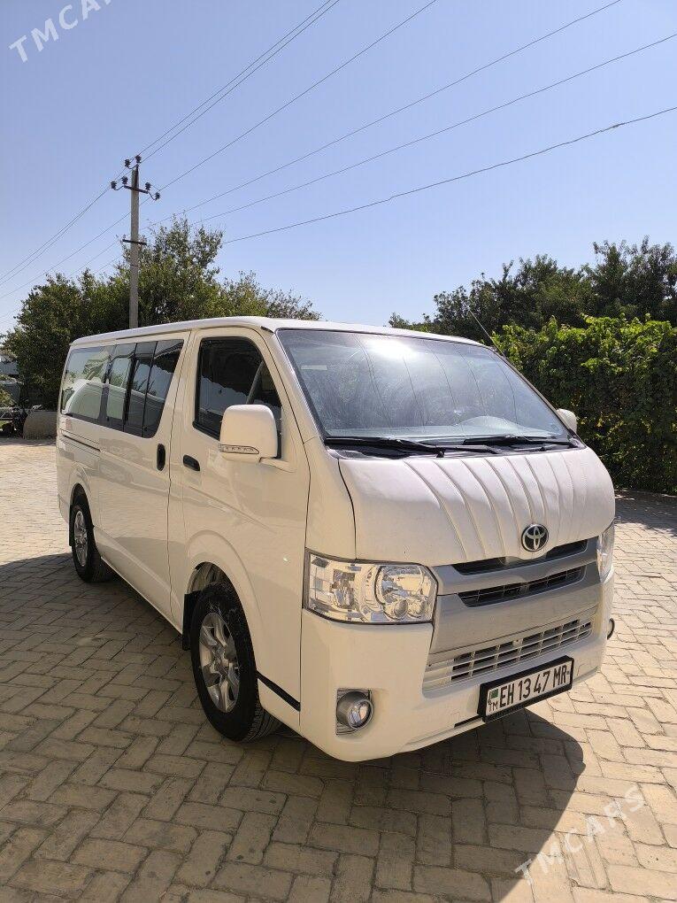 Toyota Hiace 2006 - 229 000 TMT - Baýramaly - img 7