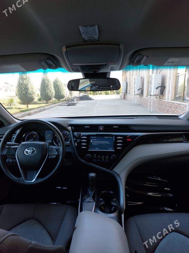 Toyota Camry 2019 - 280 000 TMT - Büzmeýin - img 3