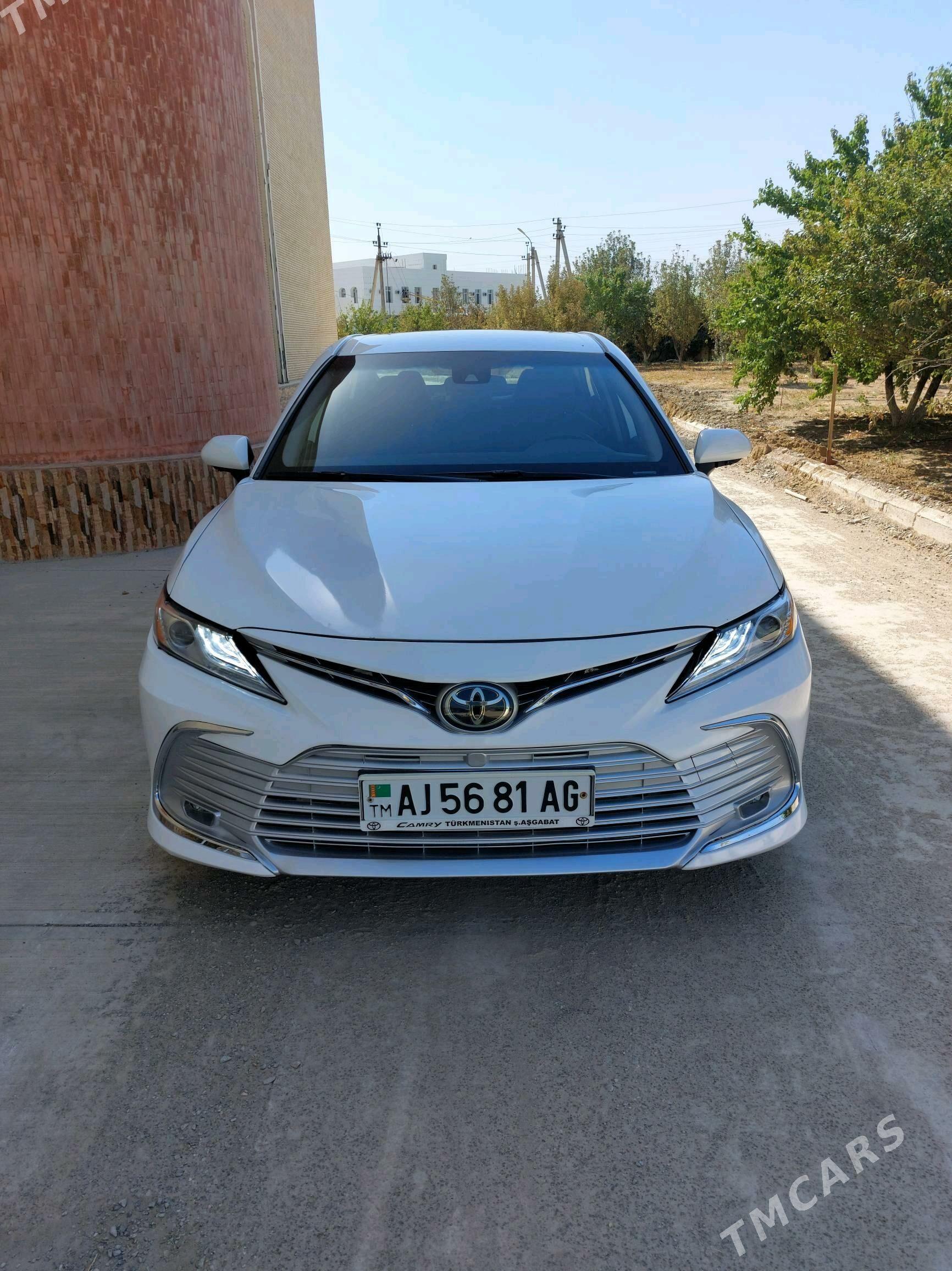 Toyota Camry 2019 - 280 000 TMT - Büzmeýin - img 7