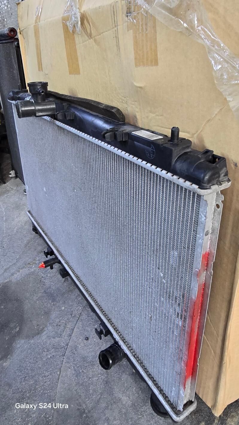 Lexus ES 350 2017 suw radiator 2 000 TMT - Бедев - img 4