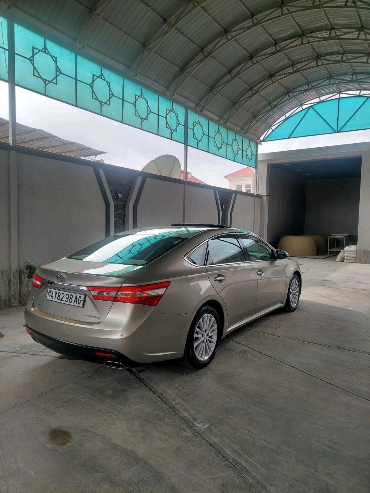 Toyota Avalon 2013 - 300 000 TMT - Ашхабад - img 8