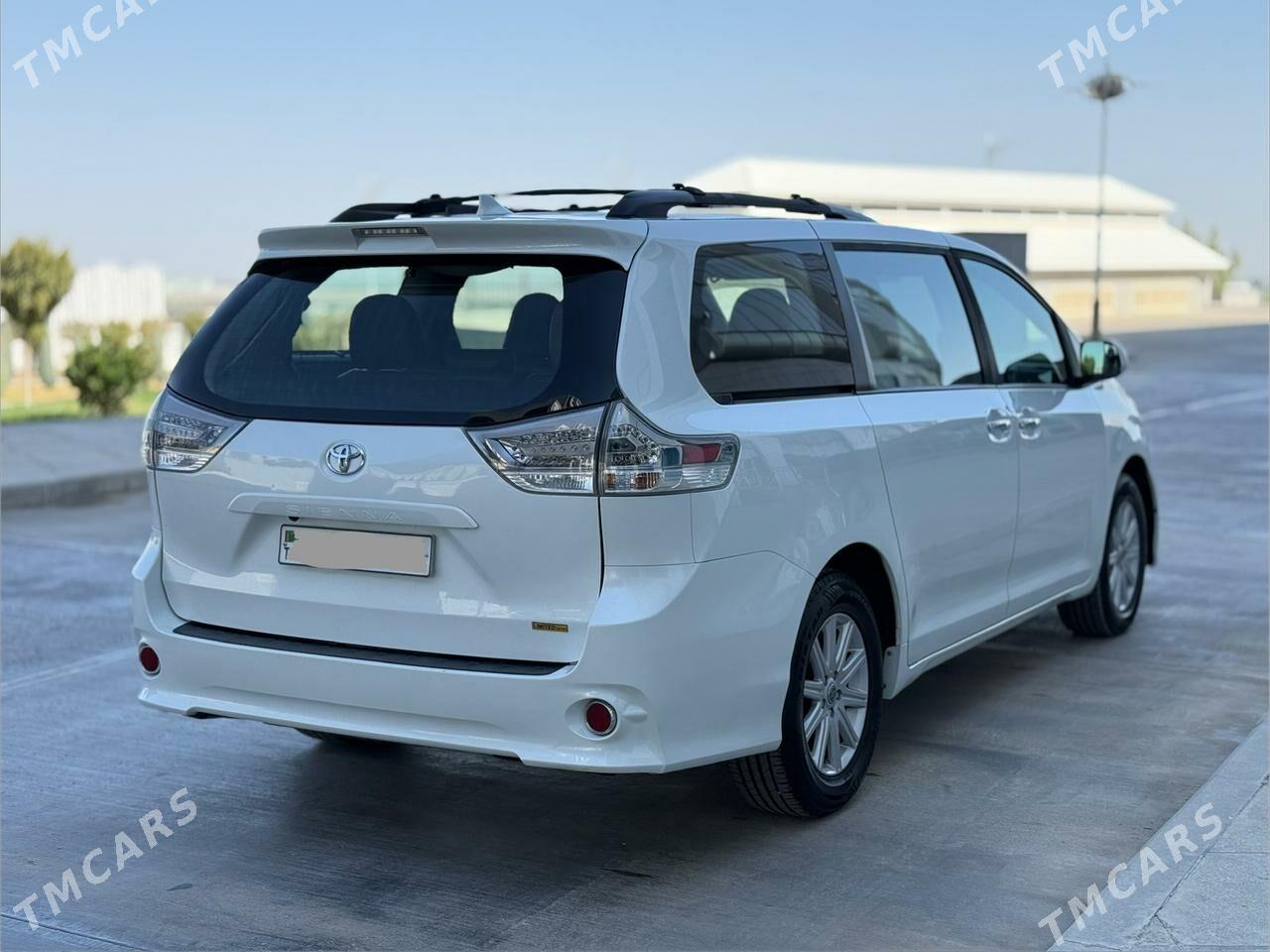 Toyota Sienna 2019 - 400 000 TMT - Ашхабад - img 3