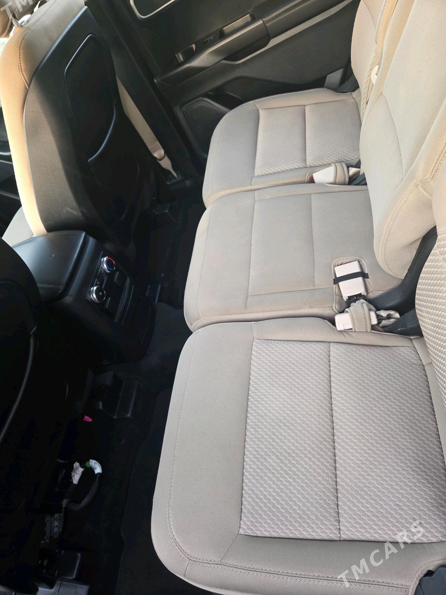 Ford Explorer 2020 - 330 000 TMT - Мары - img 8