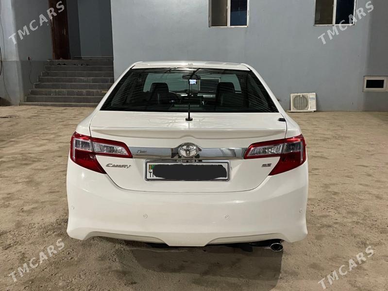 Toyota Camry 2014 - 240 000 TMT - Türkmenabat - img 2