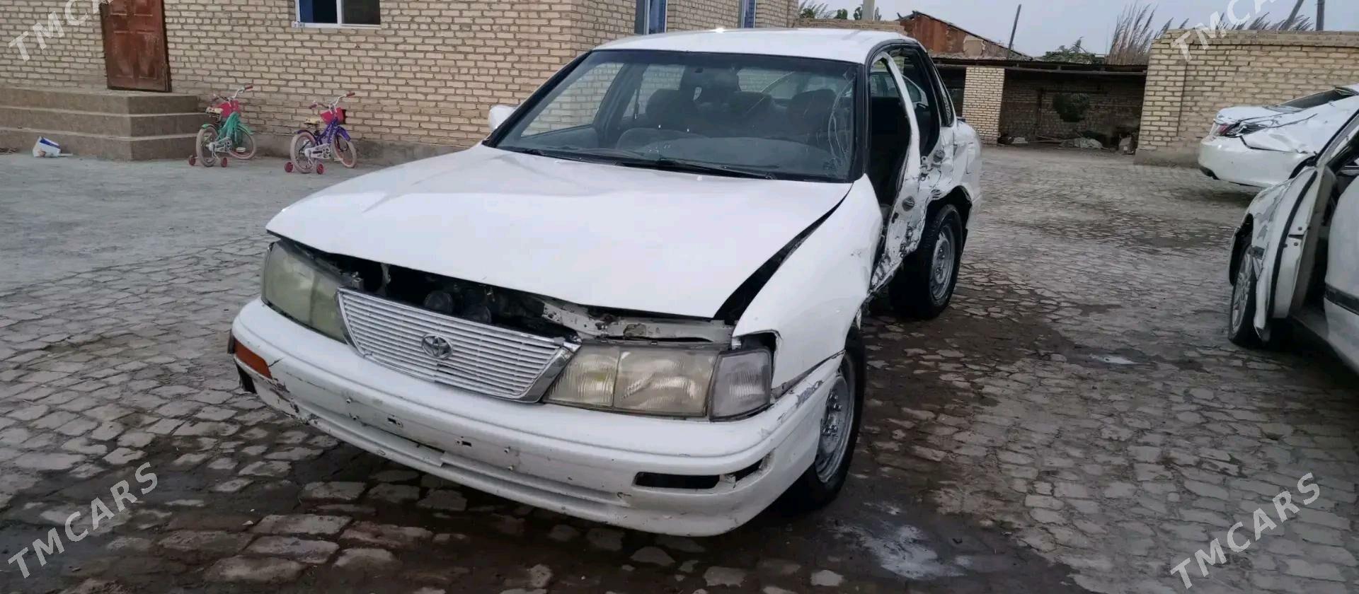 Toyota Avalon 1997 - 44 000 TMT - Мары - img 3