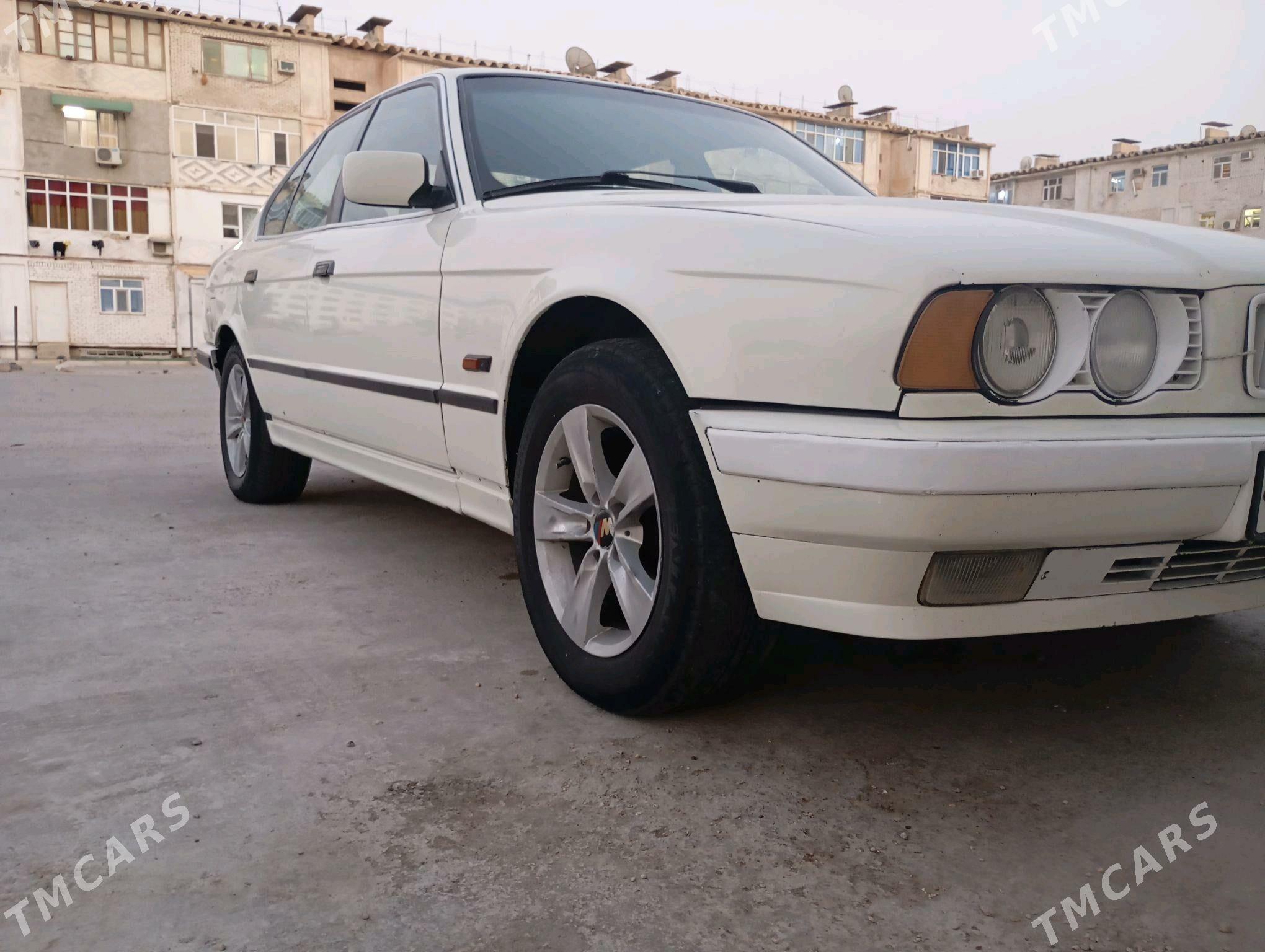 BMW 525 1990 - 52 000 TMT - Берекет - img 8