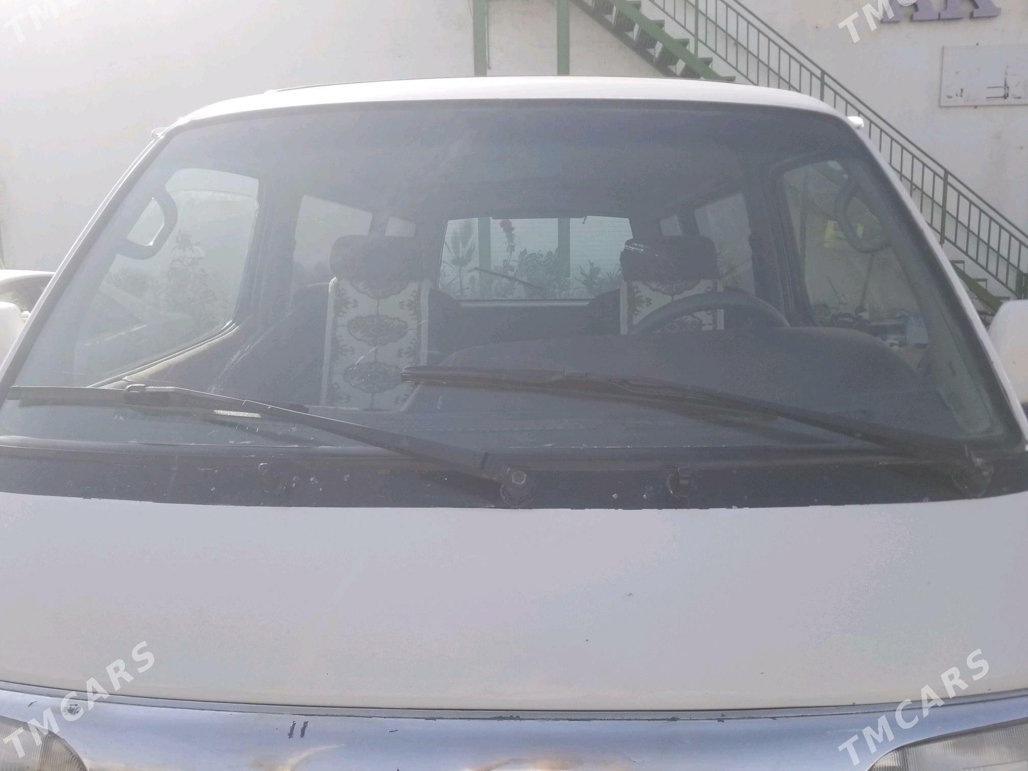 Toyota Hiace 1990 - 75 000 TMT - Mary - img 3