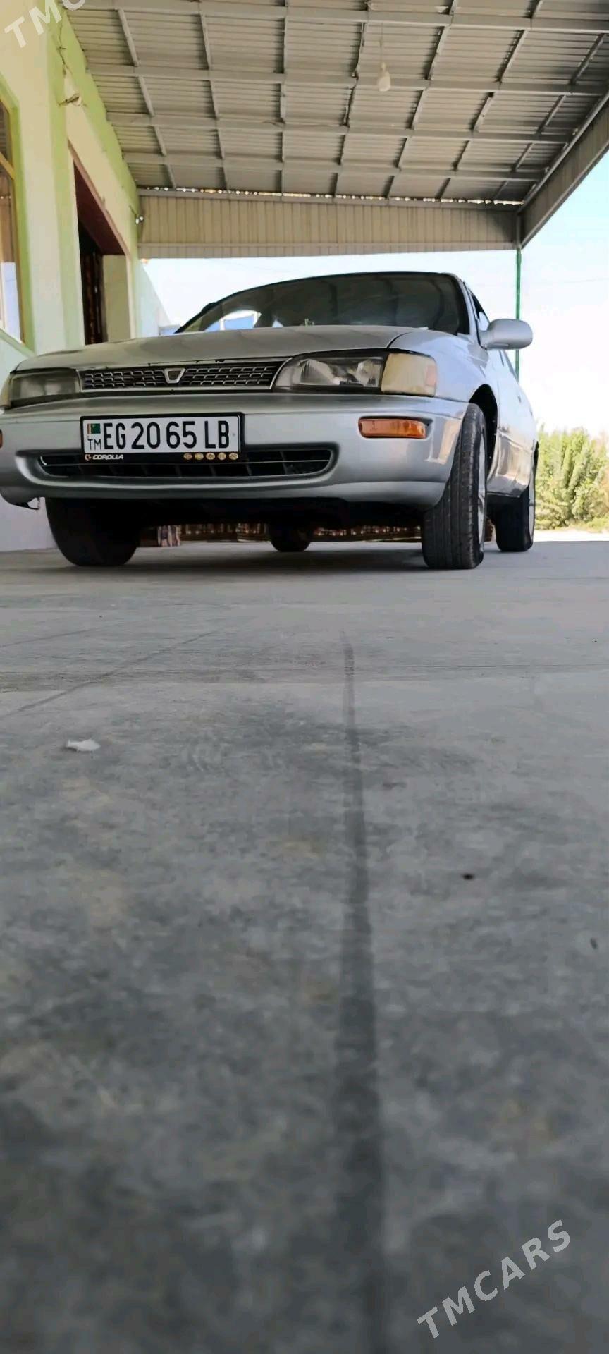 Toyota Corolla 1995 - 45 000 TMT - Чарджоу - img 4