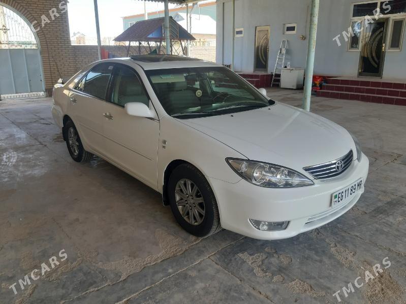 Toyota Camry 2003 - 270 000 TMT - Мары - img 5