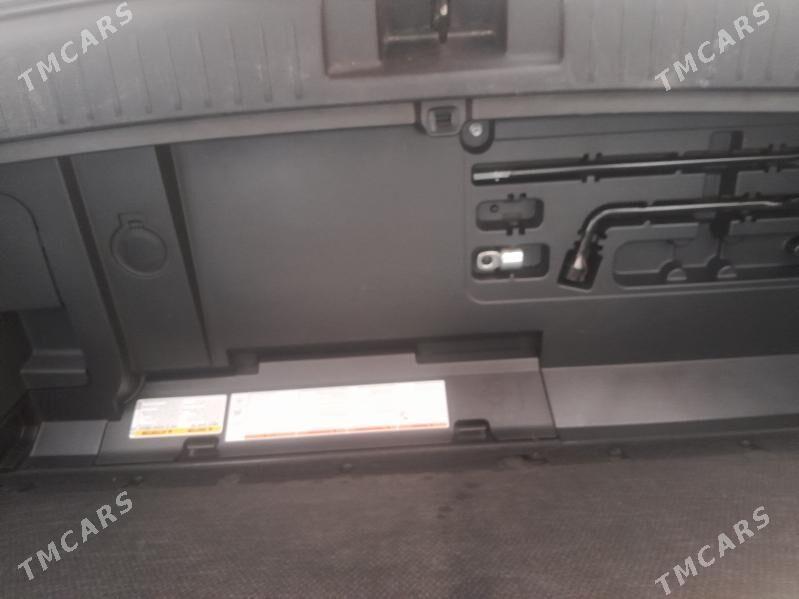 Toyota Highlander 2020 - 580 000 TMT - Туркменабат - img 5