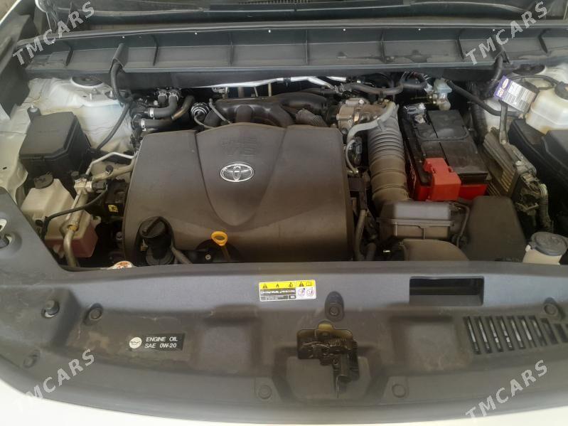 Toyota Highlander 2020 - 580 000 TMT - Туркменабат - img 9