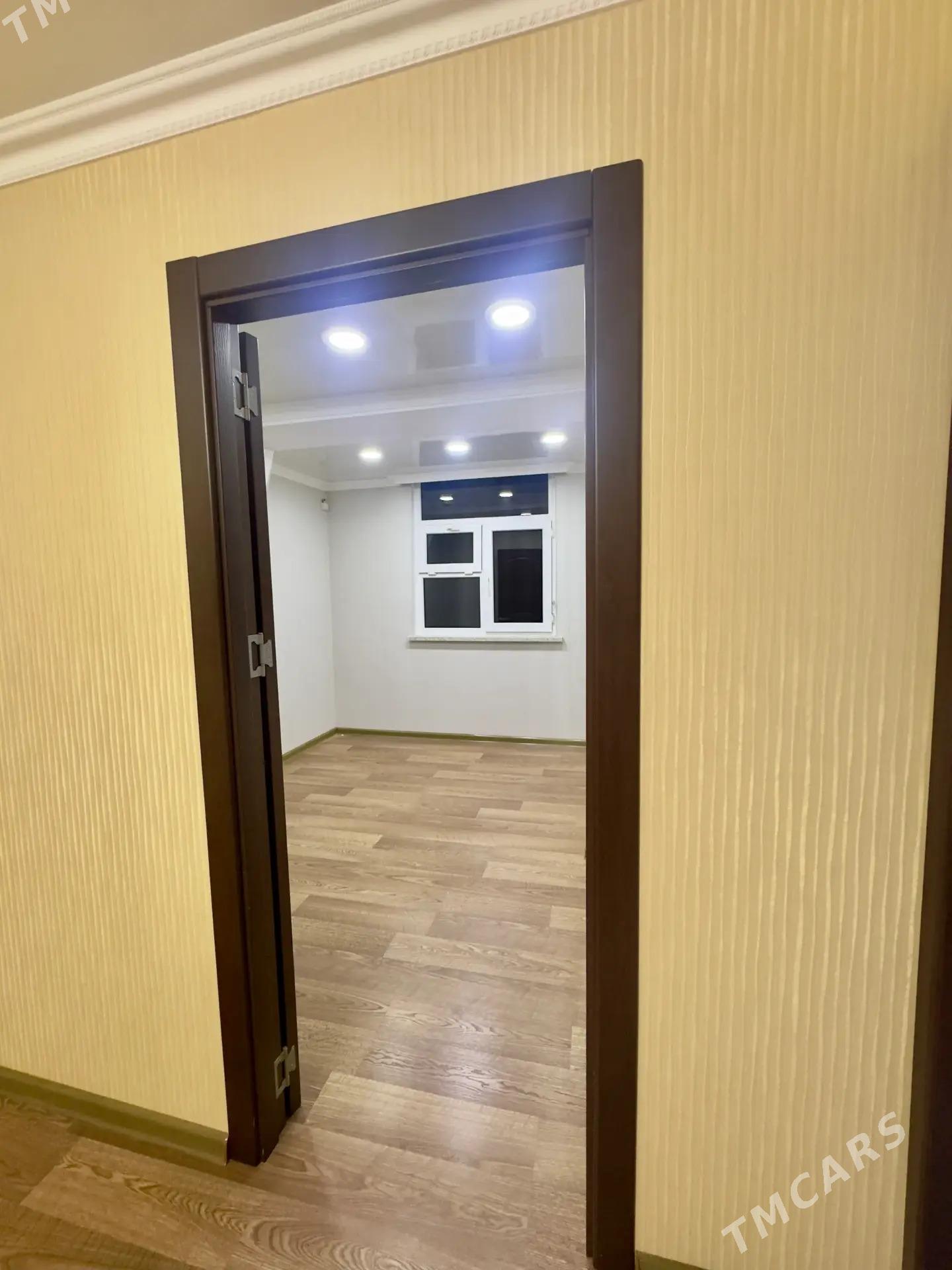 Продаётся квартира - Türkmenbaşy - img 9