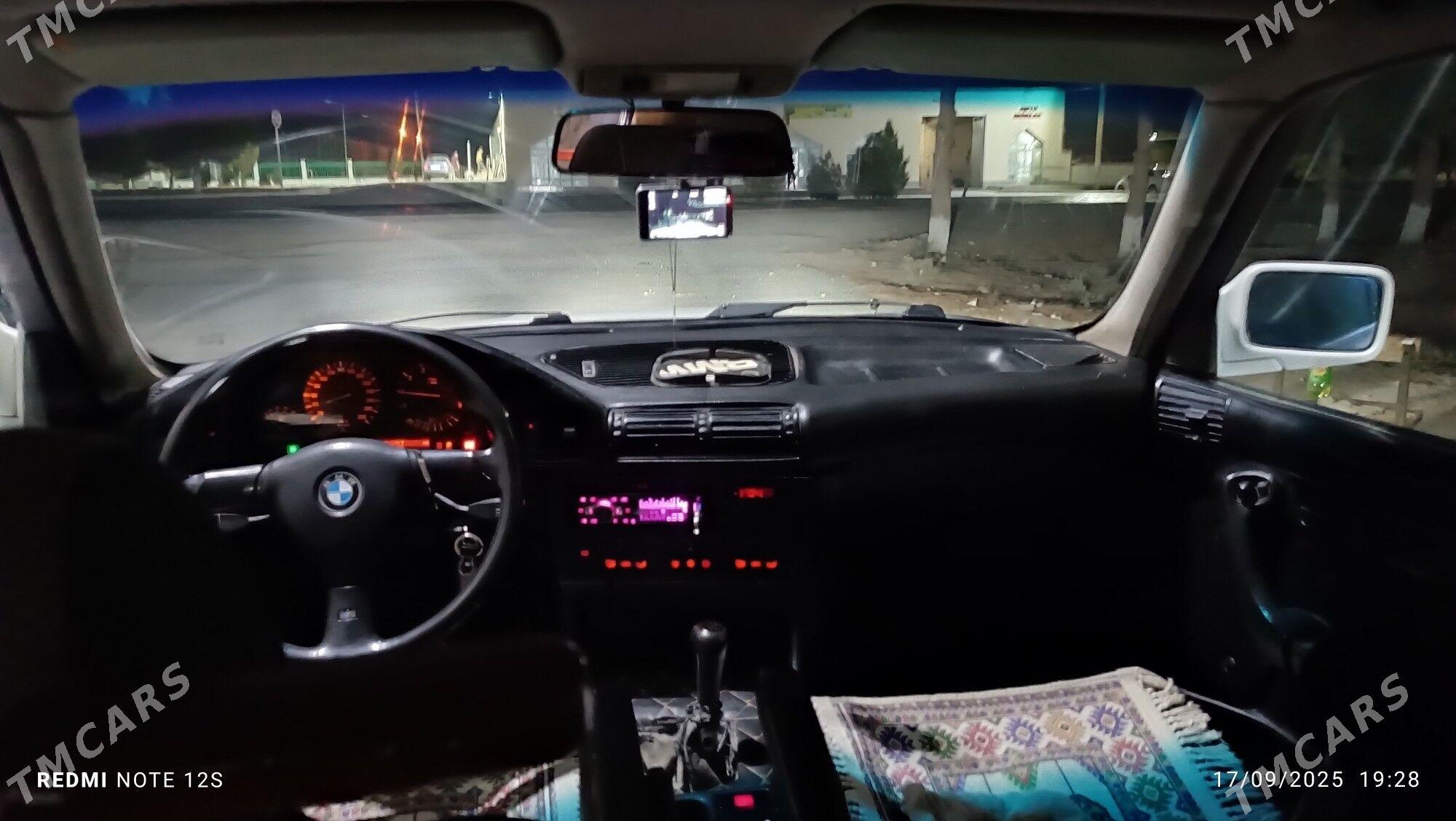 BMW 535 1991 - 40 000 TMT - Саят - img 4