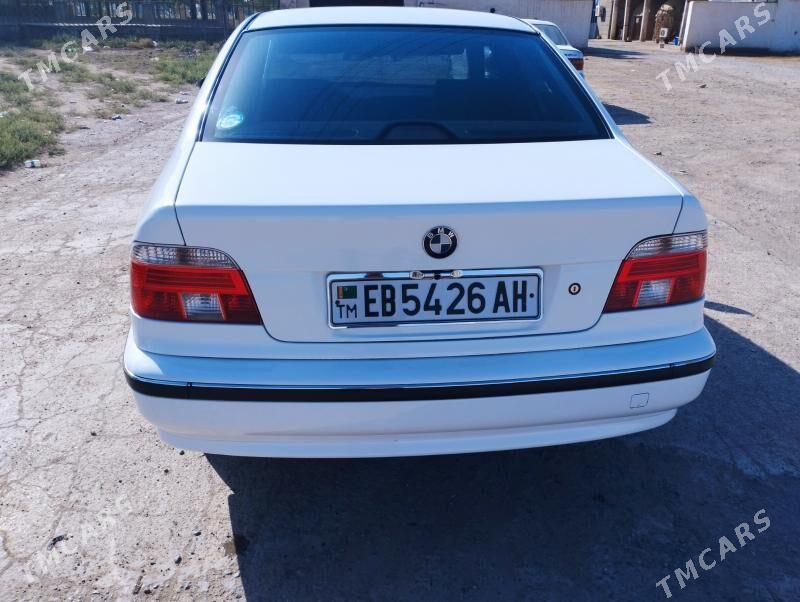 BMW E39 1998 - 110 000 TMT - Бабадайхан - img 2