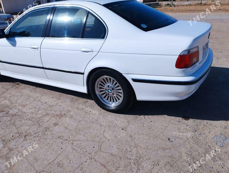 BMW E39 1998 - 110 000 TMT - Бабадайхан - img 4