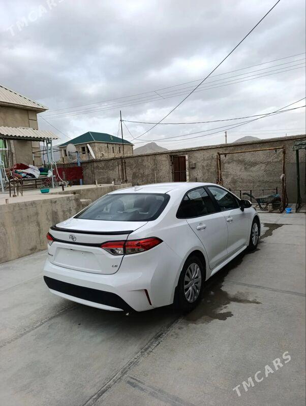 Toyota Corolla 2022 - 245 000 TMT - Ашхабад - img 2