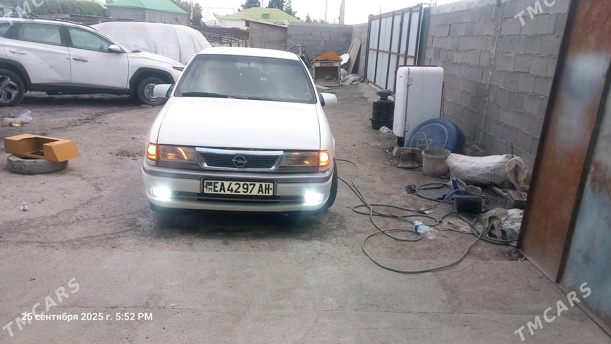 Opel Vectra 1994 - 45 000 TMT - Кипджак - img 4