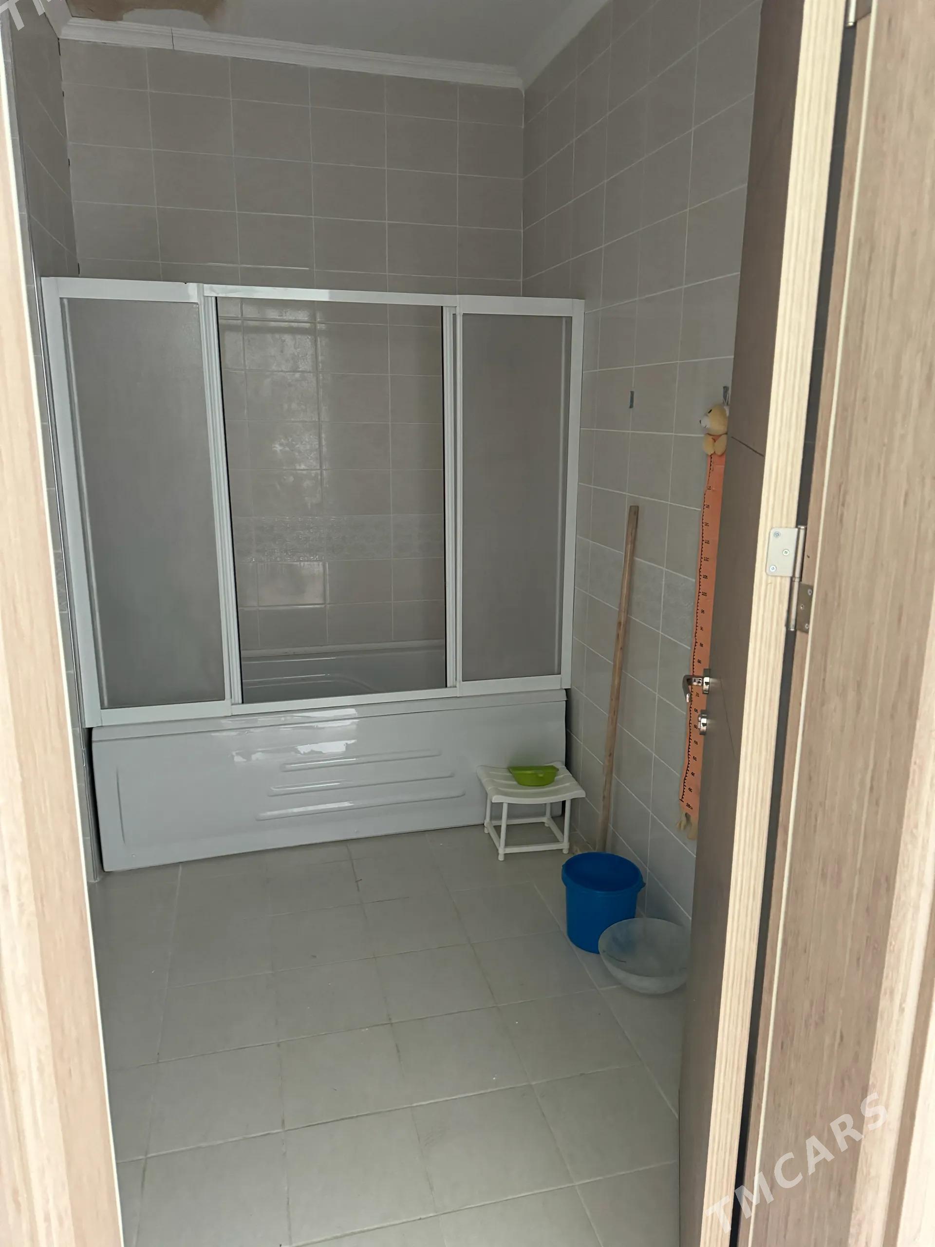 Срочно 14 этап 8эт 5ком 240м² - 14-nji tapgyr (Sowhozny köç) - img 7