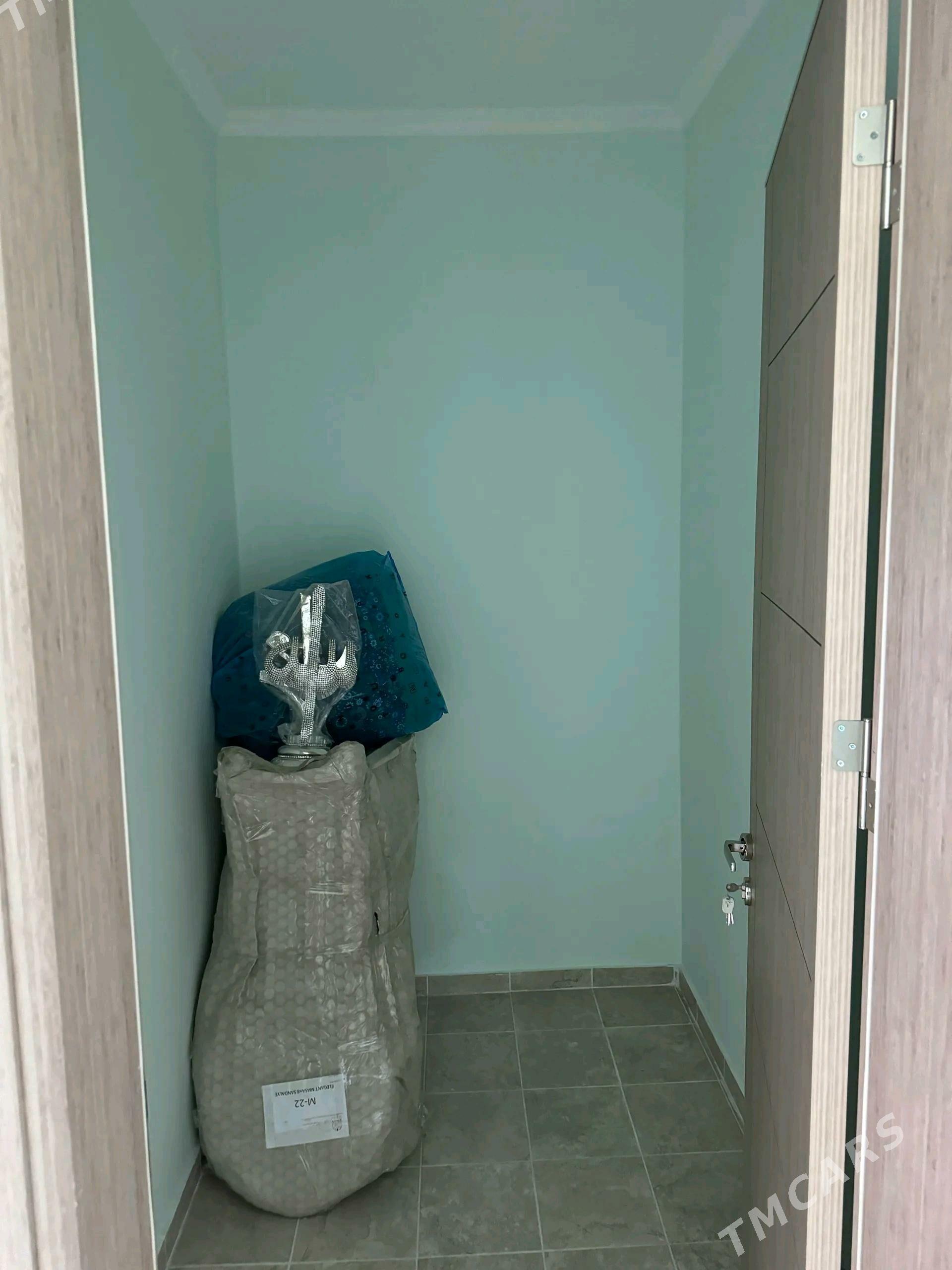 Срочно 14 этап 8эт 5ком 240м² - 14-nji tapgyr (Sowhozny köç) - img 10