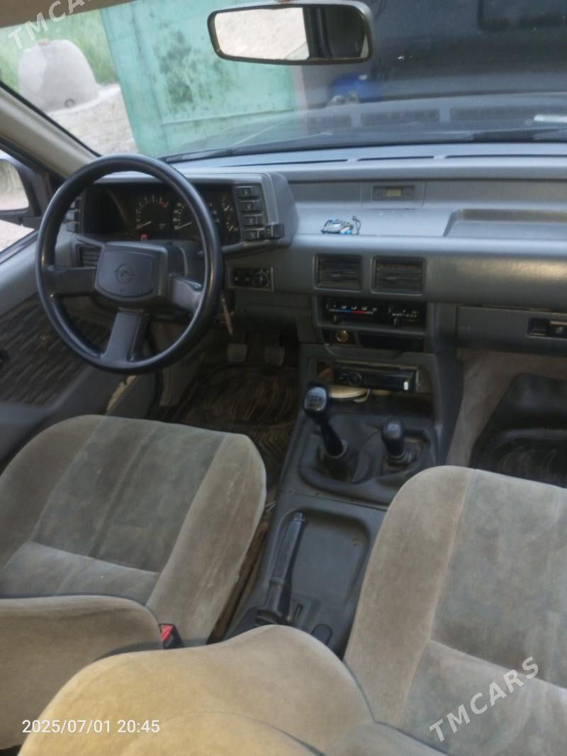 Opel Frontera 1993 - 50 000 TMT - Daşoguz - img 4