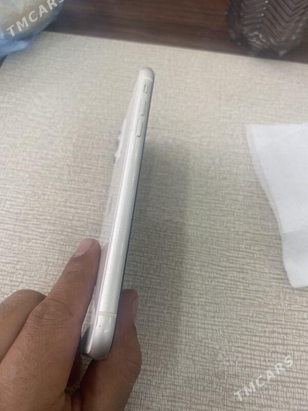 iPhone 11 - Туркменабат - img 3