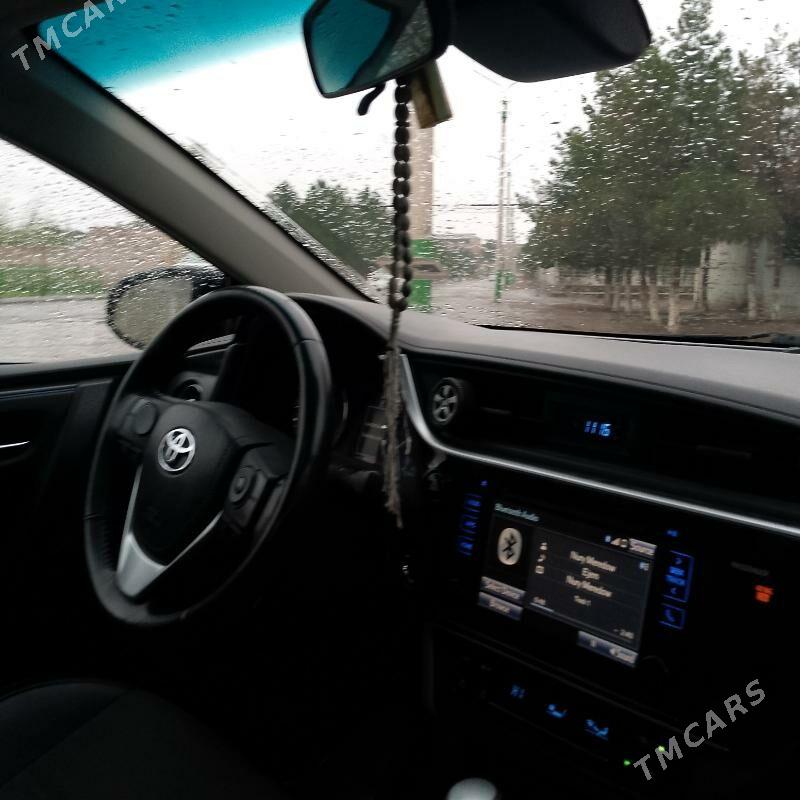 Toyota Corolla 2017 - 240 000 TMT - Халач - img 2