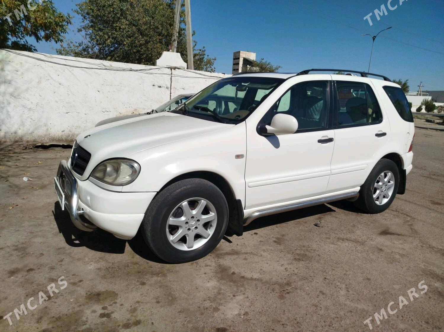 Mercedes-Benz ML350 2001 - 100 000 TMT - Daşoguz - img 6