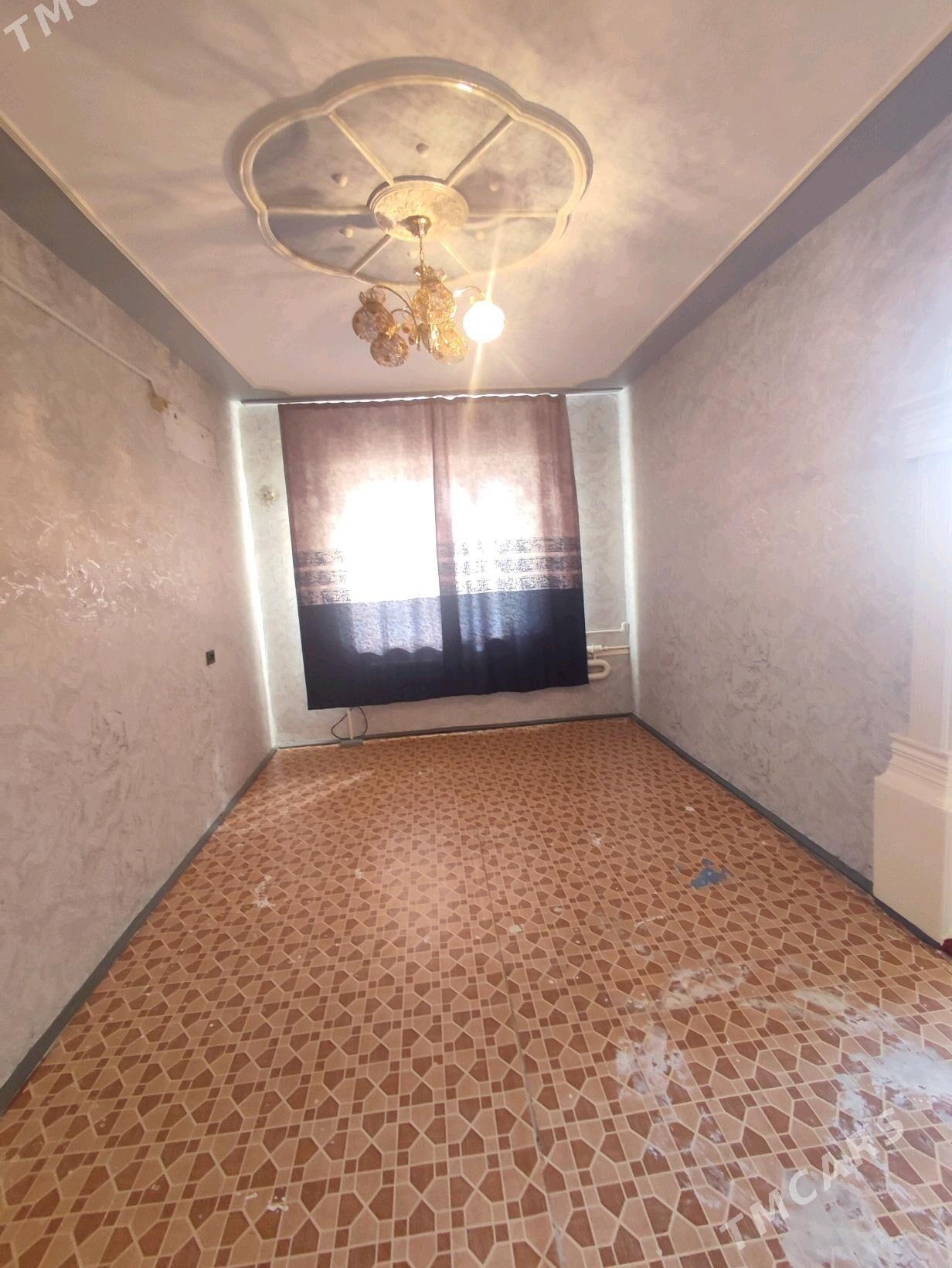 1 комн на 3 м этаже - Туркменабат - img 5