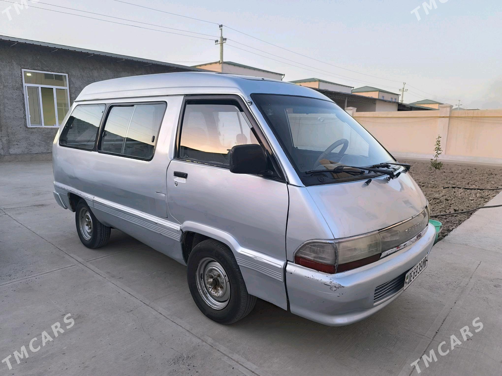 Toyota Town Ace 1991 - 28 000 TMT - Mary - img 3