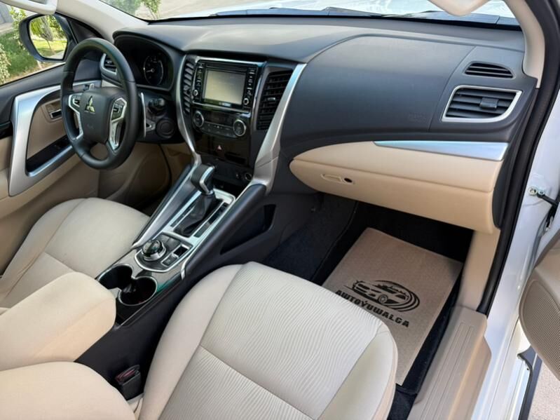 Mitsubishi Montero Sport 2019 - 355 000 TMT - Aşgabat - img 8