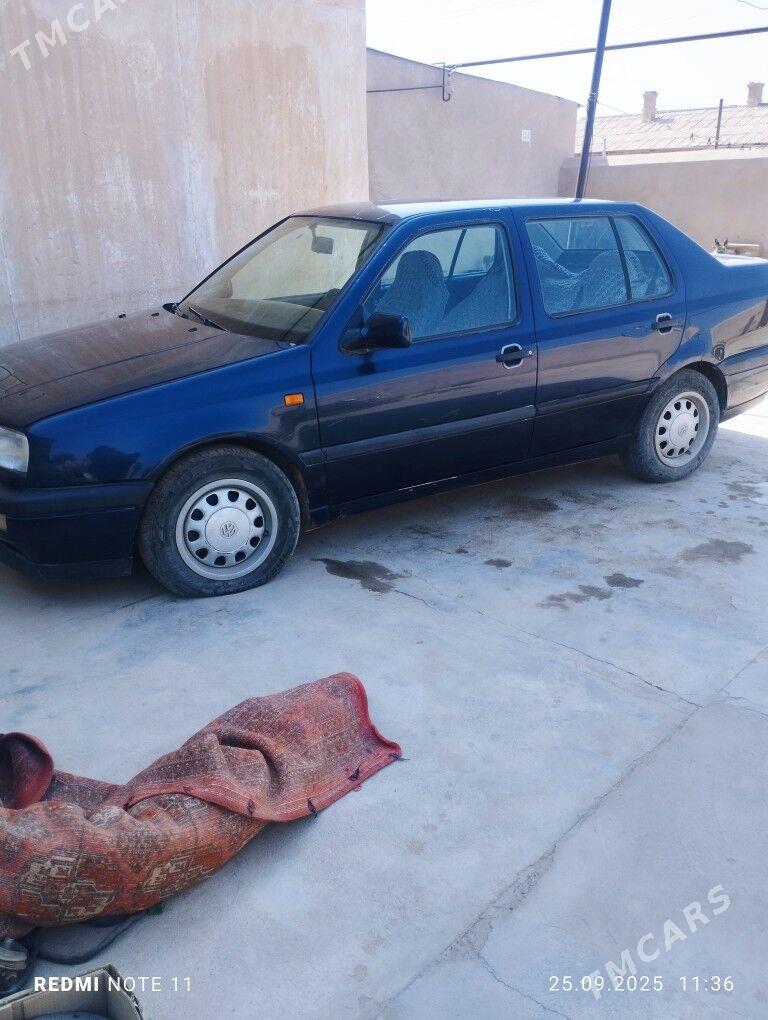 Volkswagen Golf 1993 - 30 000 TMT - Байрамали - img 2
